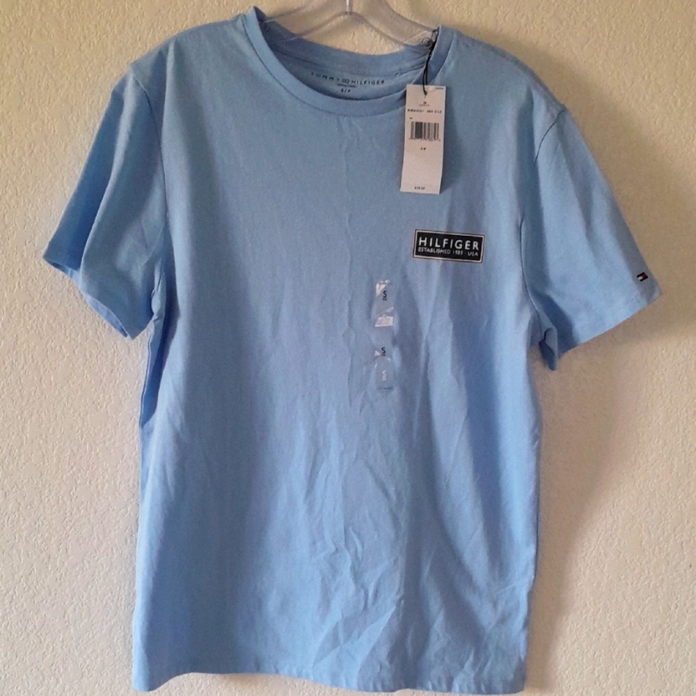 Tommy Hilfiger Men's Light Blue T-Shirt